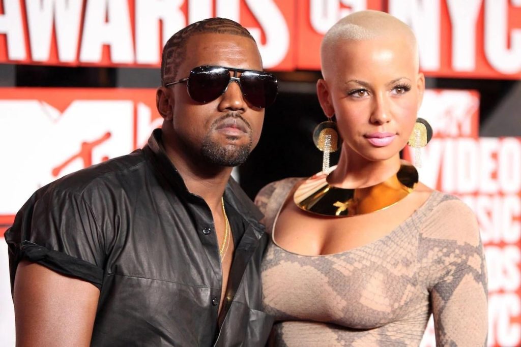 Amber-Rose-Income