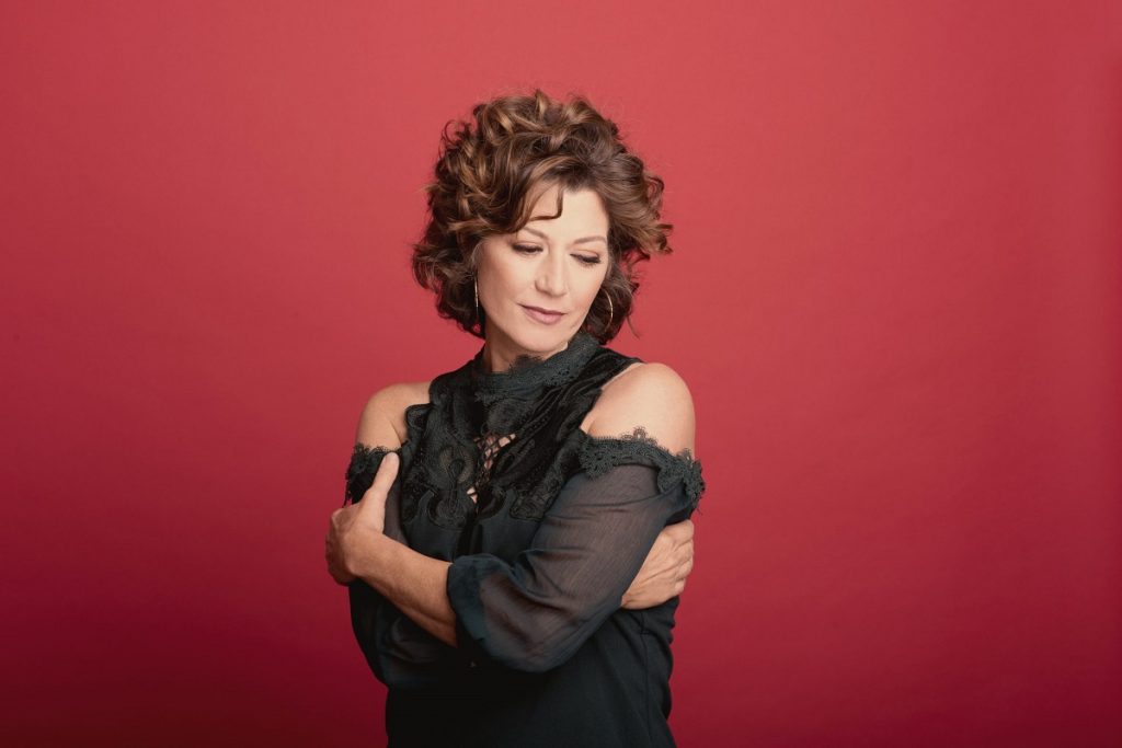 Amy-Grant-Biography