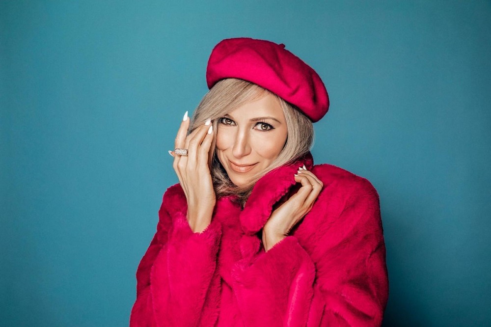 Debbie-Gibson-Biography