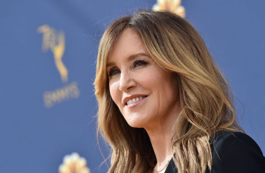 Felicity Huffman Net Worth