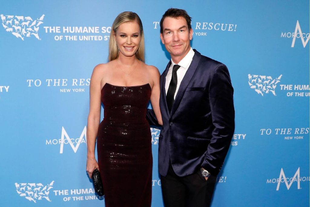 Rebecca-Romijn-Income