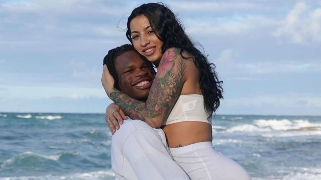 Travis Hunter gf