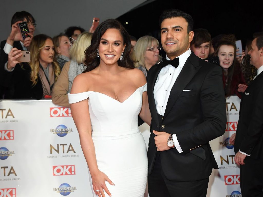 Vicky-Pattison-Income