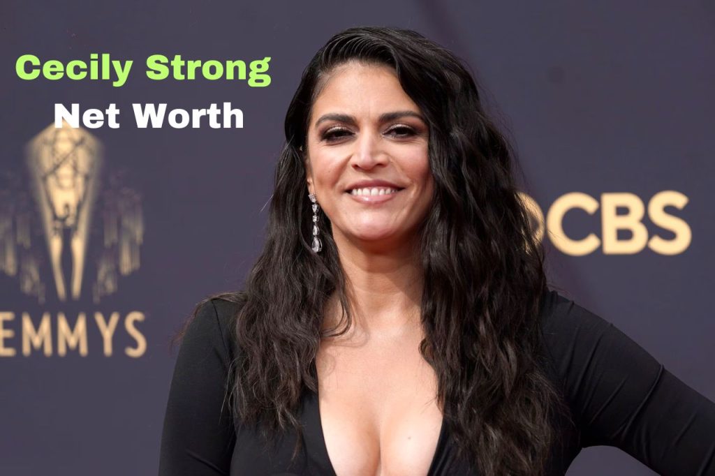 cecily-strong-income