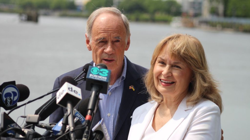 Thomas R. Carper Net Worth: Assets, Biography and Career