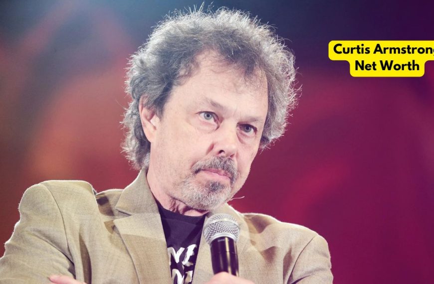 Curtis Armstrong Net Worth